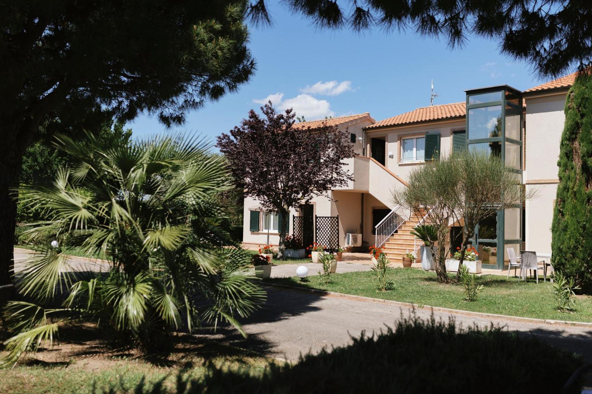 Villa Chiara Порто Реканати Екстериор снимка