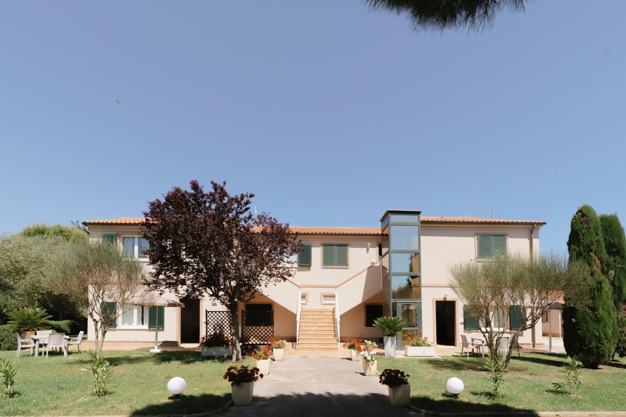 Villa Chiara Порто Реканати Екстериор снимка