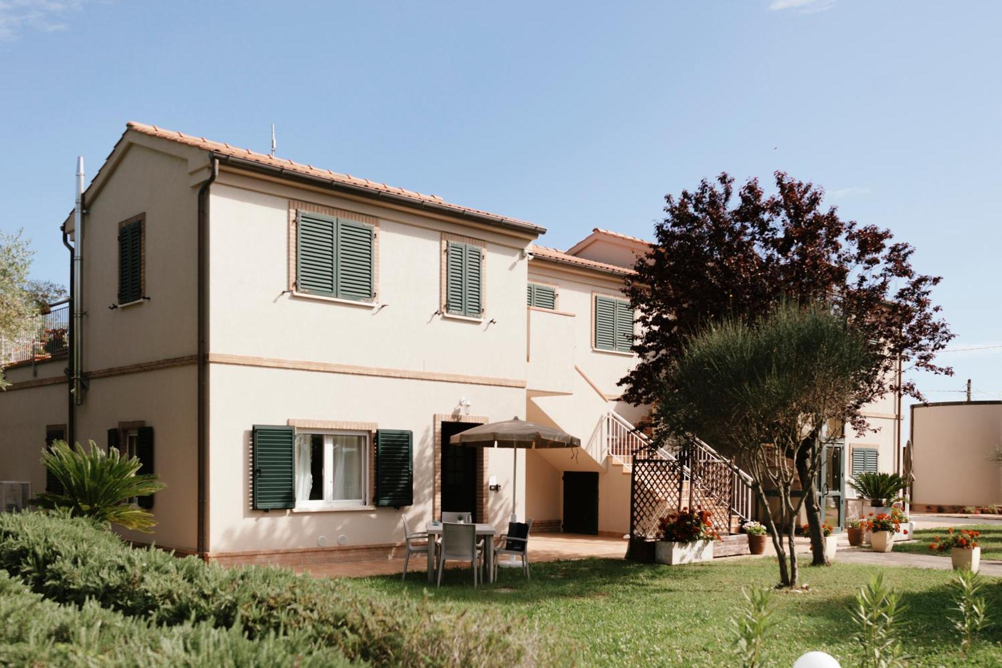 Villa Chiara Порто Реканати Екстериор снимка