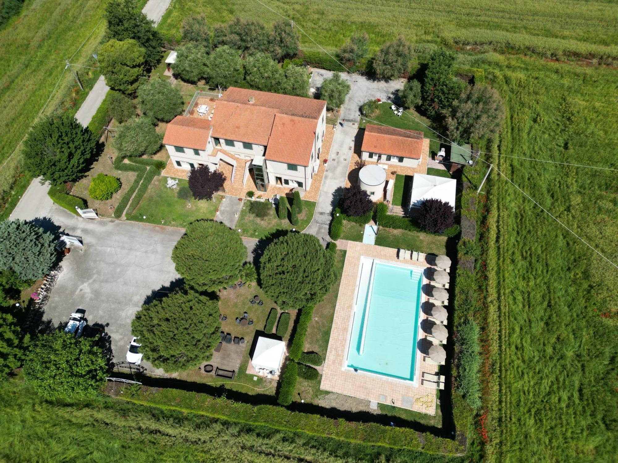 Villa Chiara Порто Реканати Екстериор снимка