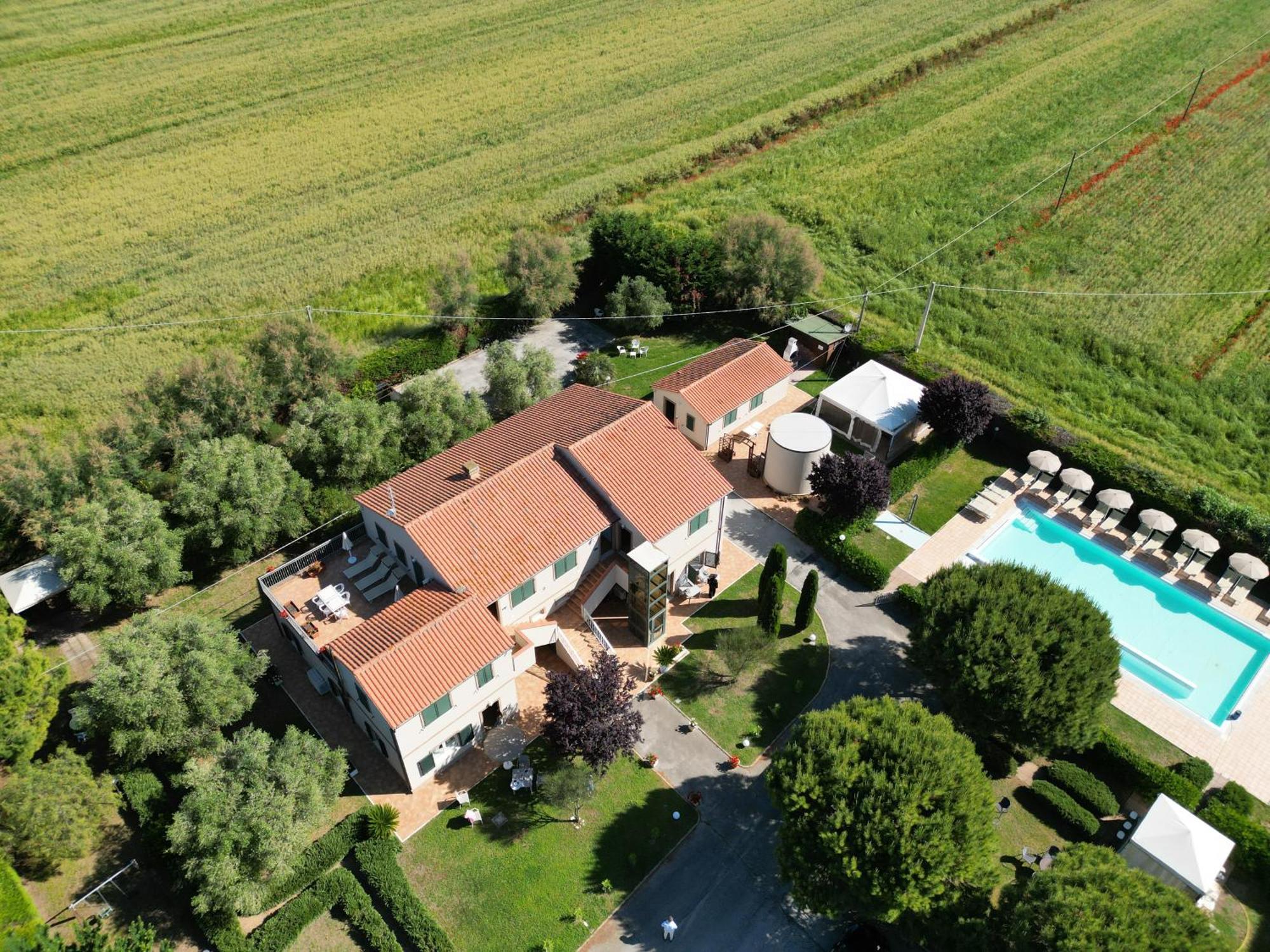 Villa Chiara Порто Реканати Екстериор снимка